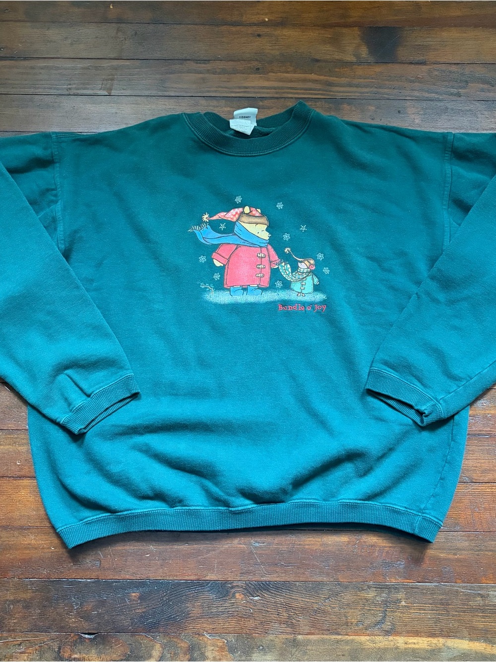 Vintage Disney Store Winnie the Pooh “Bundle O’ Joy” Crewneck Sweatshirt Green